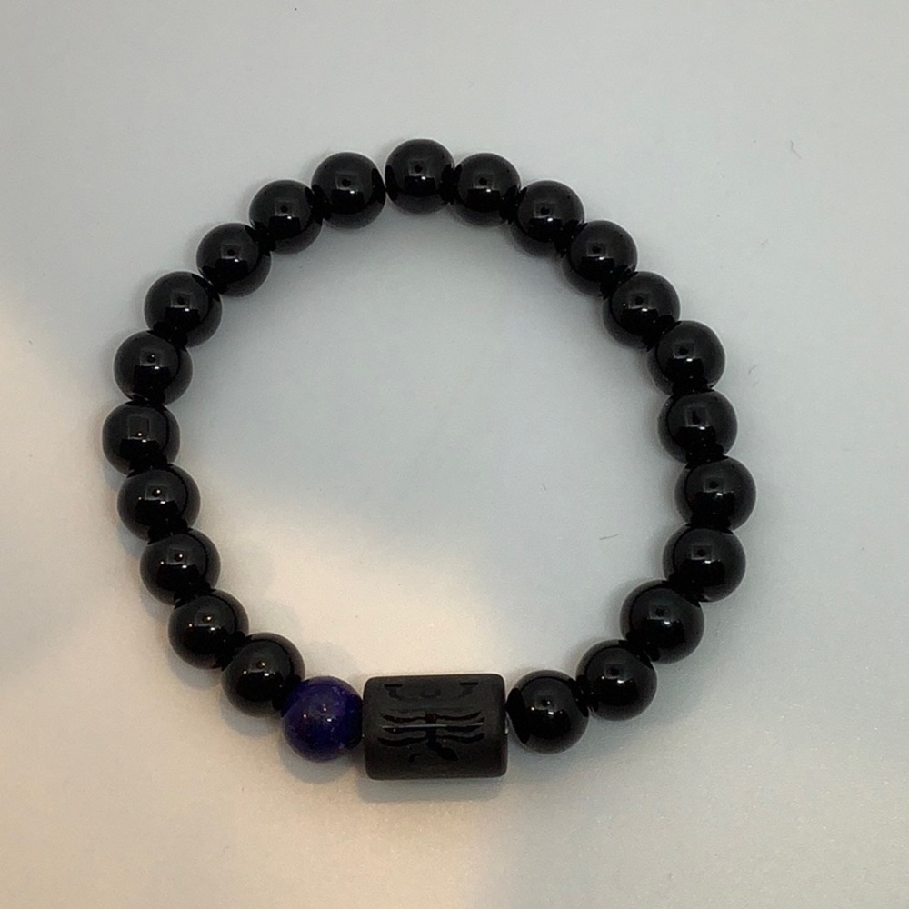Black beaded bracelet Scorpio zodiac stretch lapis lazuli